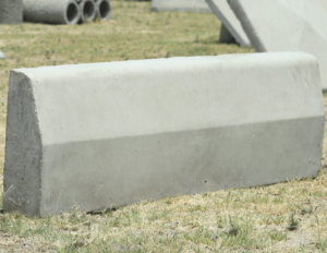 H7 Kerb Stone 1000mm x 40mm / 100mm x 300mm